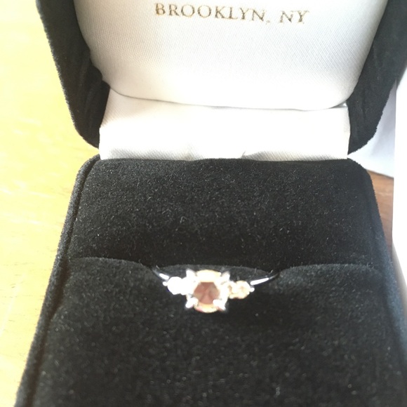 Catbird Odette the Swan Diamond Ring, size 5.5 - Picture 5 of 6